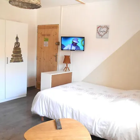 Apartment Entre Saint-tropez Et Les Gorges Du Verdon. *