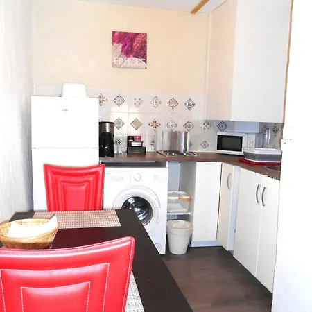 Entre Saint-tropez Et Les Gorges Du Verdon. Apartment